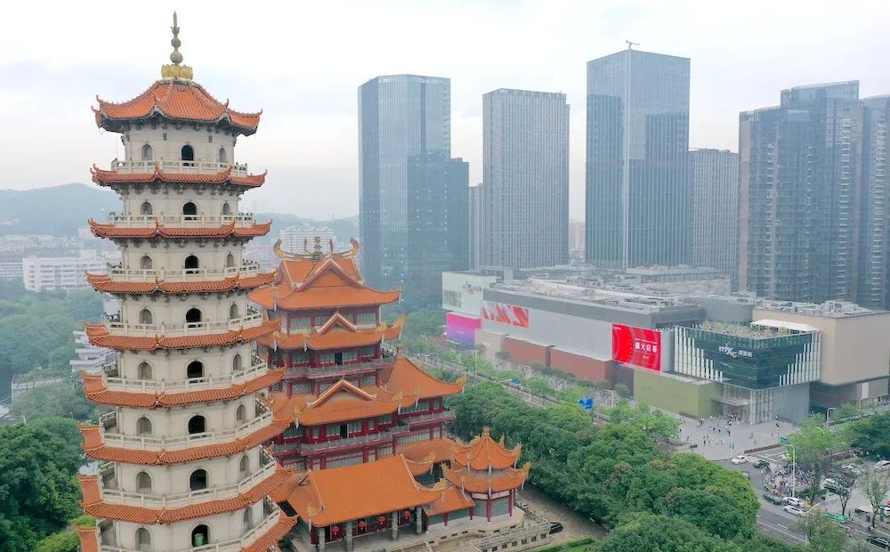 太古華潤印力瑞安中海均入局，“廟市共生”是商業(yè)成功的密鑰嗎？