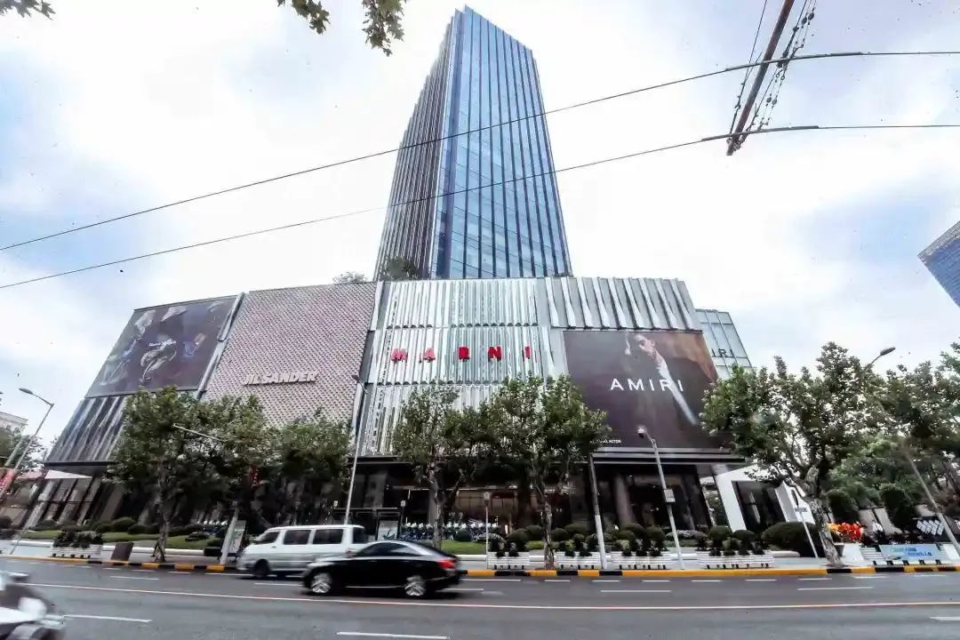 南京西路上的小而美，十年磨一劍