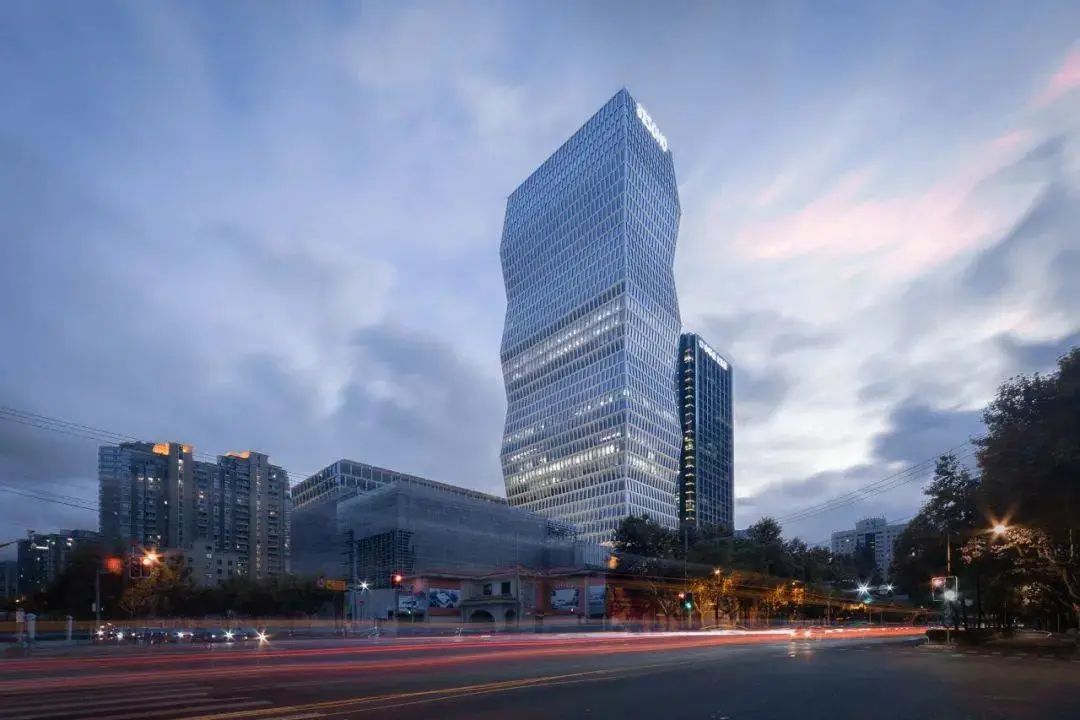 沉浸式公共藝術(shù)顛覆感知城市想象與城市溫度
