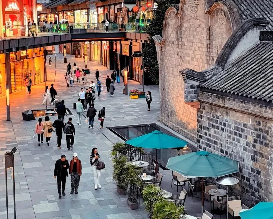 從南頭古城到LV首家中國餐廳，來看如何挖掘在地化商業的N種可能