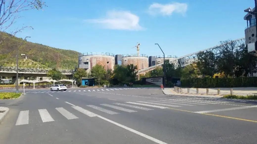 一個(gè)老牌工業(yè)遺產(chǎn)地是如何蛻變成 “體育+科幻”產(chǎn)業(yè)高地的？