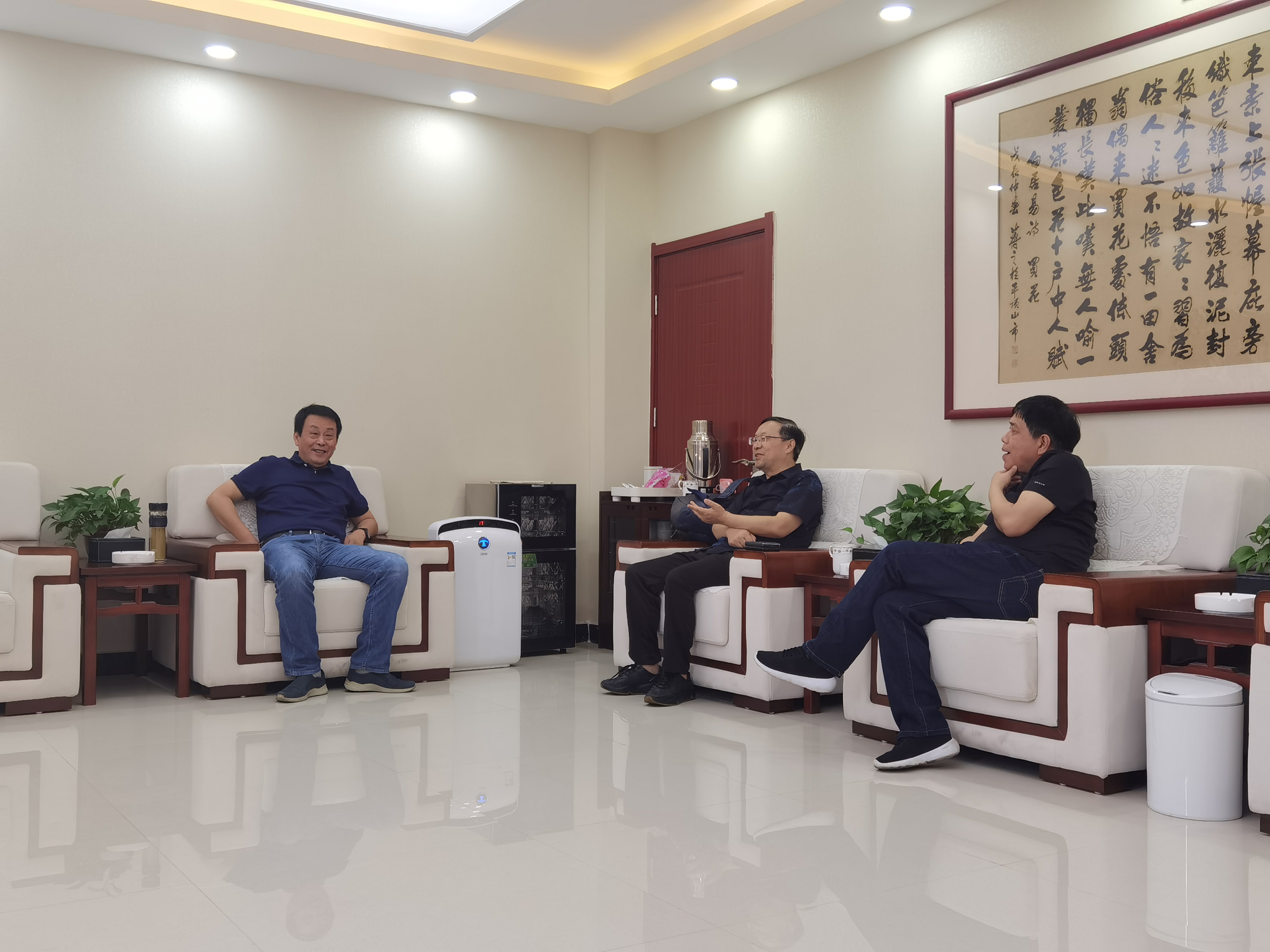 飆馬專家組應邀考察河南某工業廠房改造項目