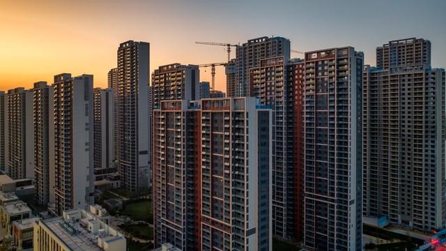 “降準+白名單”政策組合拳，如何影響房地產？