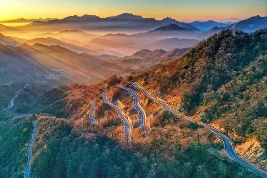 新質(zhì)生產(chǎn)力、網(wǎng)紅城市、縣城旅游熱......旅游熱詞帶來的思考
