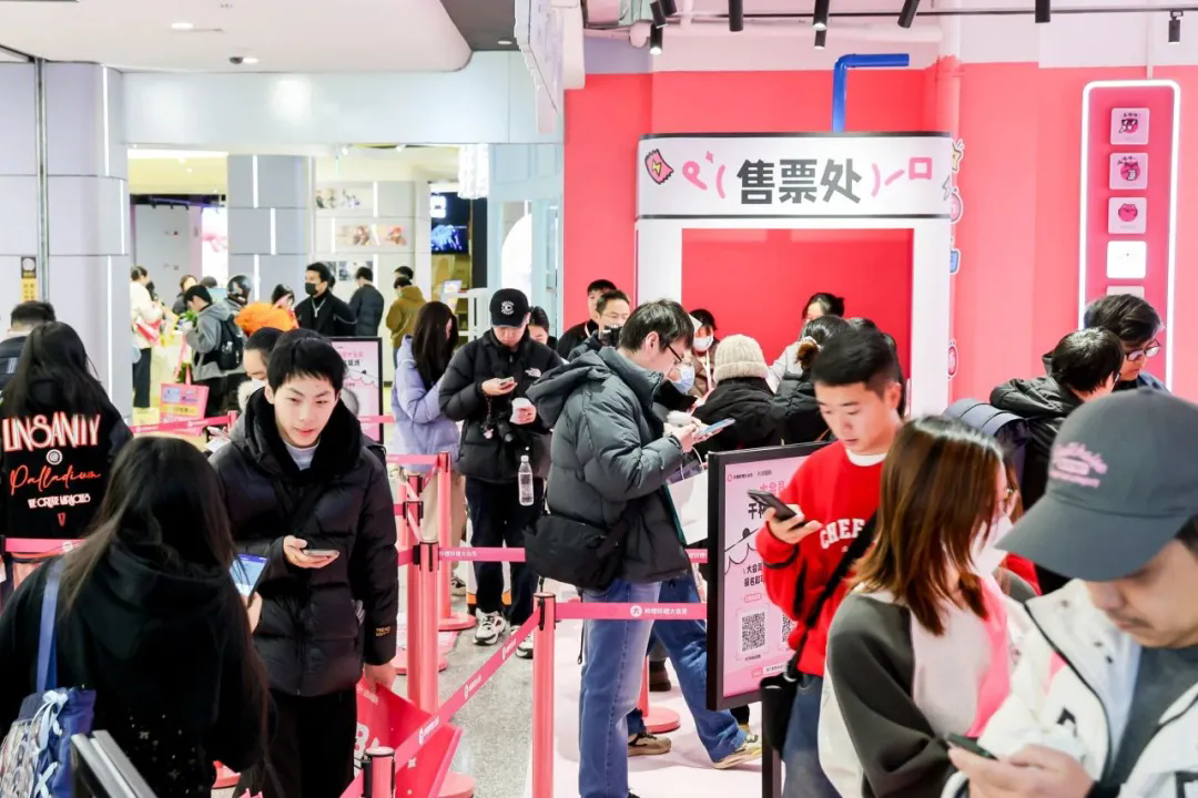 從“內卷”到“意義消費”：2025線下商業的7大趨勢解讀
