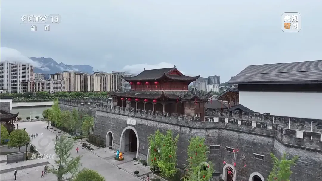 4年虧損超10億，大庸古城的“空城”之殤