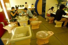 廣州廁所主題餐廳倒閉 食客：“重口味”也有底線