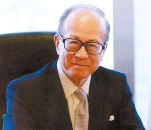 李嘉誠再次重組旗下產業 撤離中國意味著走下坡路？
