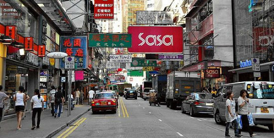 零售業“港囧”全城蔓延 香港經濟前景堪憂