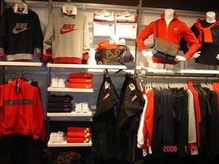 中國運動品市場業(yè)績走出低谷 它們靠什么賺的錢？