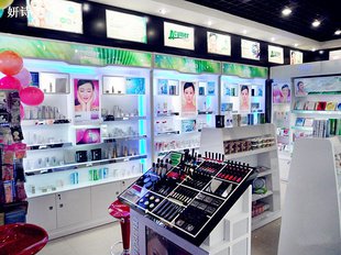 網紅當道 實體化妝品店還有出路嗎？