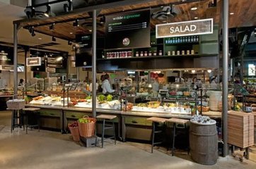 實體店+網絡相結合經營形態出現 線下實體店開始崛起
