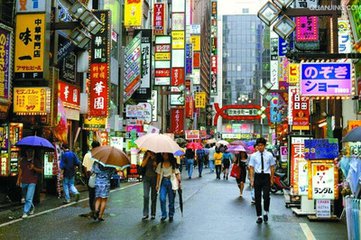 日本百貨業遭遇寒冬業績不振 三越伊勢丹撤換社長