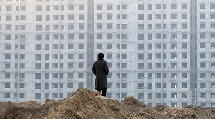 三四線土地市場(chǎng)：地價(jià)紀(jì)錄不斷被刷新 樓市風(fēng)險(xiǎn)依然存在