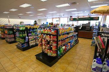 臺灣7-11、全家便利店擴充自有品牌 開賣服裝、啤酒