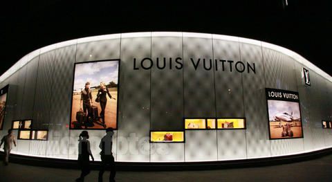 銷售數據不斷向好 奢侈品擁抱電商或成發展趨勢？