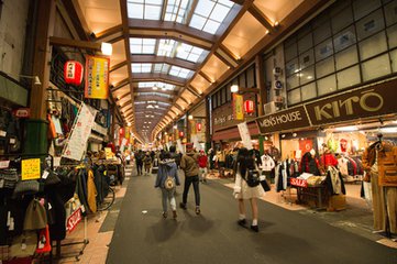 實體零售市場企穩回升態勢明顯 百貨行業業績見好