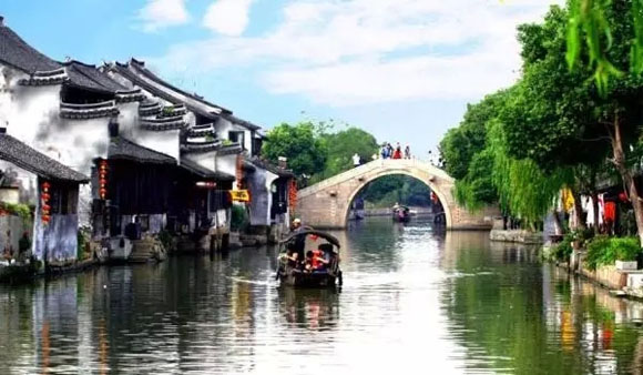 浙江遭淘汰特色小鎮(zhèn) 病在“產(chǎn)業(yè)鏈虛脫”