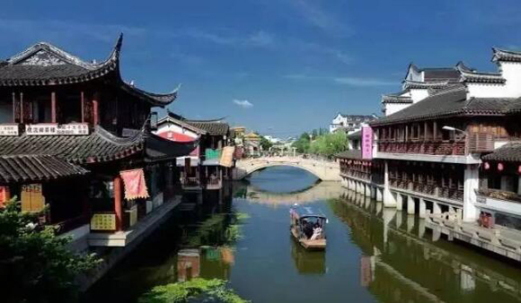 我國(guó)特色小鎮(zhèn)建設(shè)面臨的問題及政策建議
