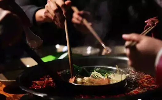 進入2018餐飲老板需考慮的問題：品牌魅力、服務、選址等