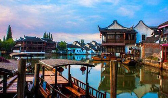 浙江頒布全國(guó)首個(gè)“地方標(biāo)準(zhǔn)”，特色小鎮(zhèn)開發(fā)走向因城施策！