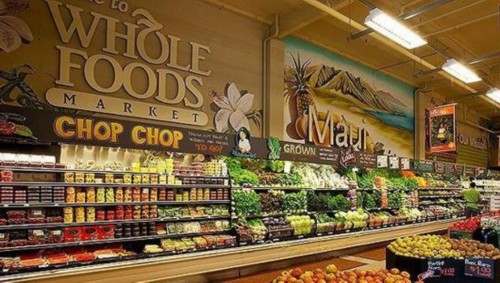 被亞馬遜收購的全食超市發生了哪些變化？高管離職、降低價格...