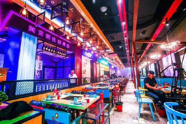 杭州商場迎來新面孔“土菜館” 餐飲同質化局面能否被打破？