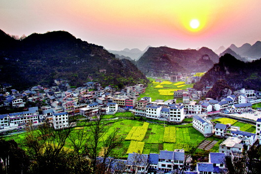 農(nóng)村消費(fèi)市場(chǎng)漸成熟 “互聯(lián)網(wǎng)+商業(yè)”賦能鄉(xiāng)村振興