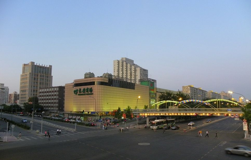 “長安”閉店、“賽特”或易主，老百貨商場正在告別？