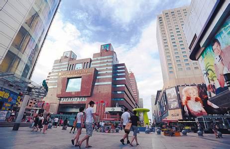 商業消費服務業日益強大，百強企業未來可期