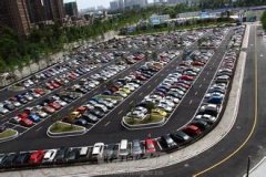 車庫經濟學：購物中心停車場本是一門好生意