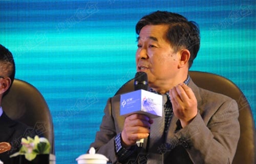 中國(guó)商業(yè)地產(chǎn)聯(lián)盟理事長(zhǎng) 中國(guó)商業(yè)地產(chǎn)聯(lián)盟理事長(zhǎng)