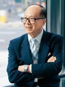 長(zhǎng)和實(shí)業(yè)首發(fā)重組后中報(bào) 李嘉誠(chéng)首表態(tài)看好內(nèi)地市場(chǎng)