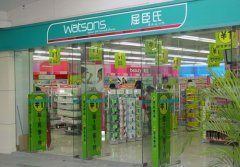 萬寧強調本土走進社區 與屈臣氏相差一截格局或改變