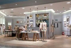 2015服裝行業(yè)頻頻關店 哪些品牌在關店潮下發(fā)展大好
