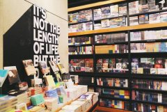新店密集開張、老店升級(jí)轉(zhuǎn)型 實(shí)體書店復(fù)蘇了嗎？