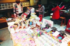 注重新奇特 創意市集成為購物中心新的營銷模式