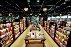 書店和購(gòu)物中心 是怎么湊到一起去的