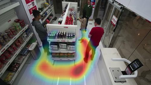 它的價簽均采用電子墨水屏，上面具有相信的信息并與線上商品進行實時同步，不會讓用戶多花一分錢。每個商品上都貼有RFID標簽，鑒于這種技術相對成熟，市面上的無人便利店均采用這種方式，所以說RFID技術可謂是為人超市的一大功臣。