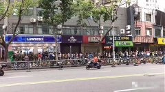 都說實體店不行了 可便利店為啥越開越多？