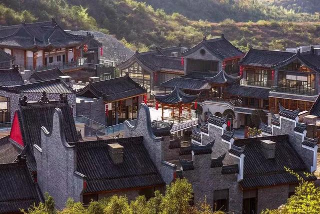 城市依托型文旅小鎮破局之道，文化+商業+地產正確互聯