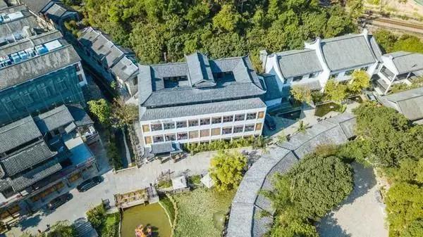 城市依托型文旅小鎮破局之道，文化+商業+地產正確互聯