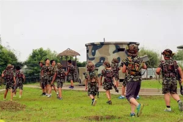 年收費(fèi)19 .8萬的“森林幼兒園”運(yùn)營需要注意什么呢？