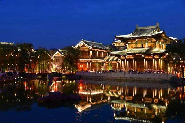 鄉(xiāng)村振興戰(zhàn)略視角下特色小鎮(zhèn)建設(shè)的路徑選擇——以河南省為例