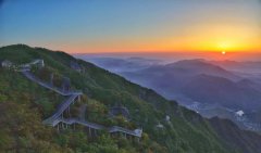 一個小縣城，靠旅游年收入超百億！學會這些，你們縣也可以