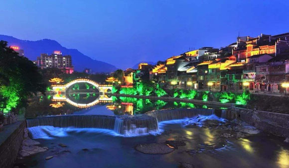 文旅特色小鎮(zhèn)“四態(tài)合一”的創(chuàng)新模式