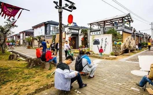 “特色小鎮”接連失敗，農村旅游開發如何做？