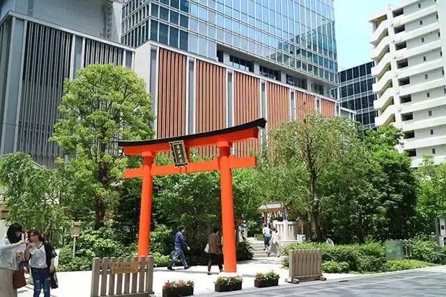 被大拆大建和高架橋毀掉的日本商業原點，花了20年還沒有修復
