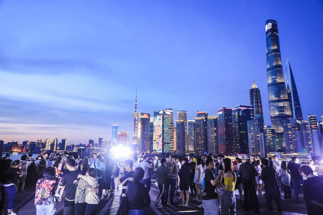 未來(lái)商業(yè)地產(chǎn)發(fā)展重心應(yīng)靶向業(yè)態(tài)變革新趨勢(shì)