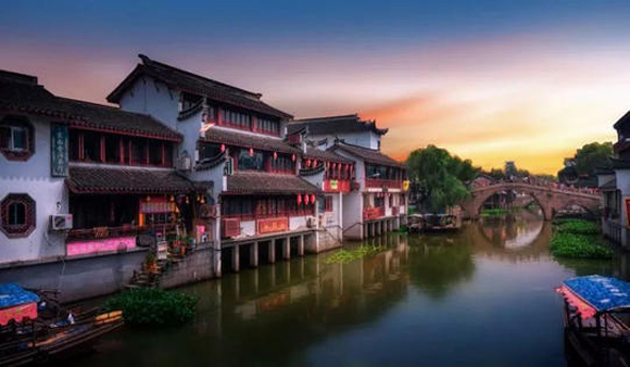 特色小鎮(zhèn)建設(shè)也要打假